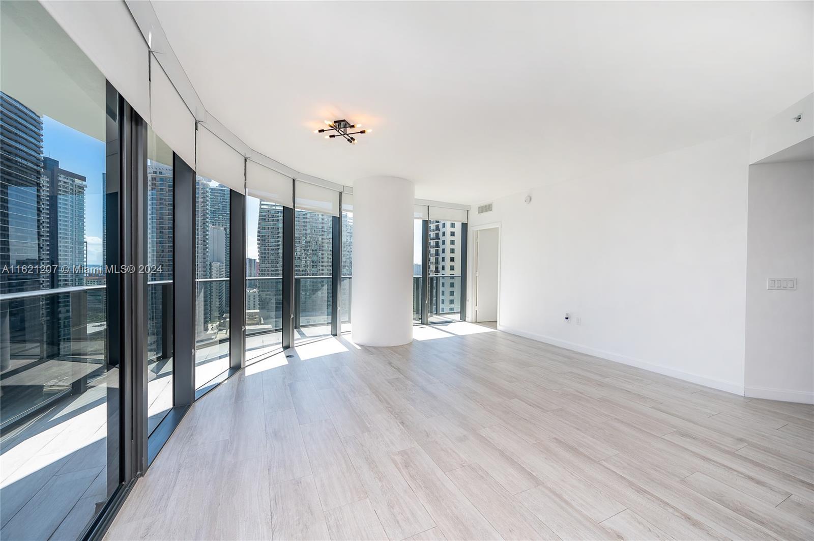 BRICKELL HEIGHTS WEST CON - Residential