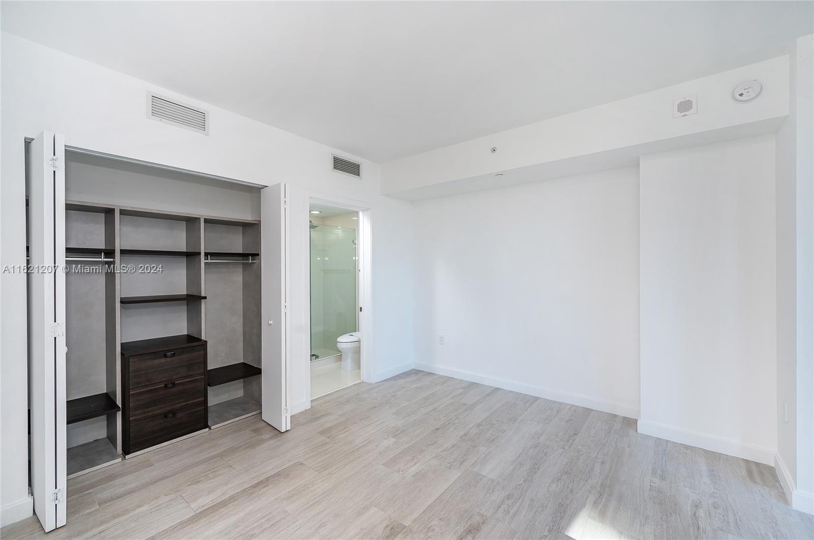 BRICKELL HEIGHTS WEST CON - Residential