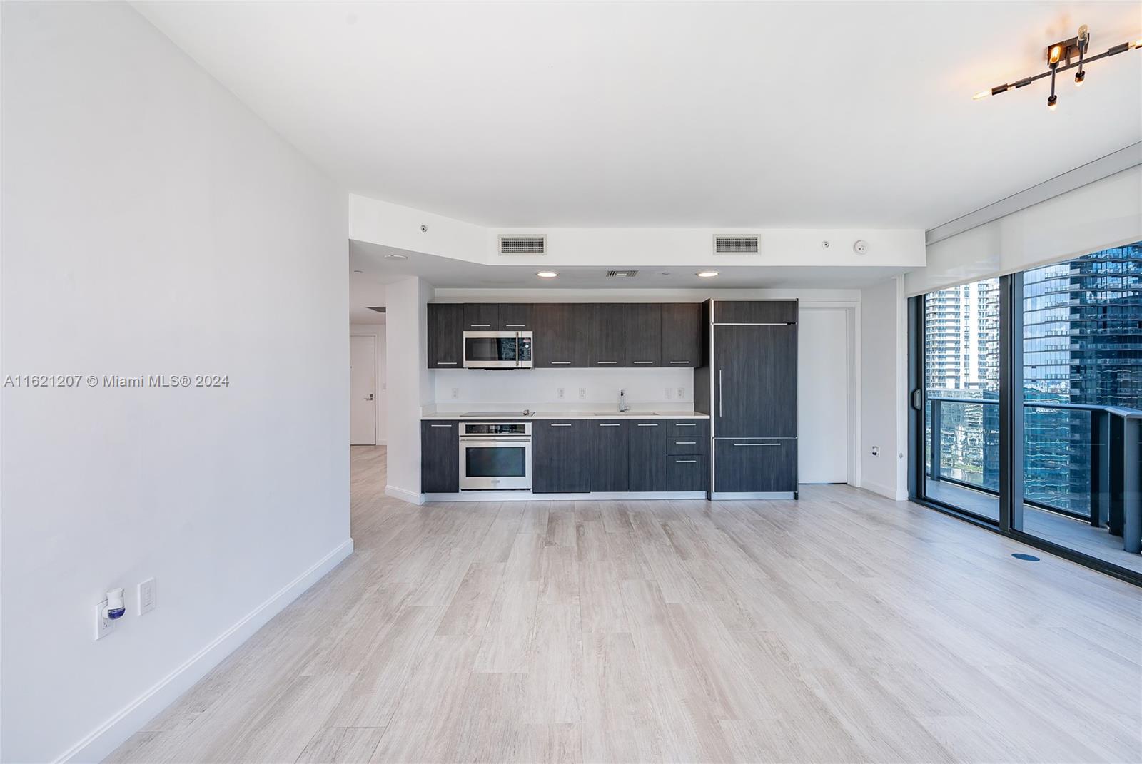 BRICKELL HEIGHTS WEST CON - Residential