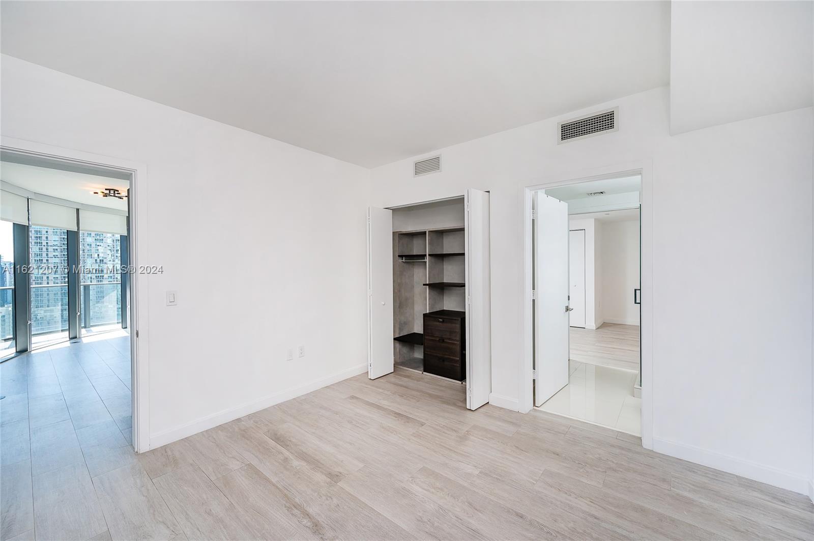 BRICKELL HEIGHTS WEST CON - Residential
