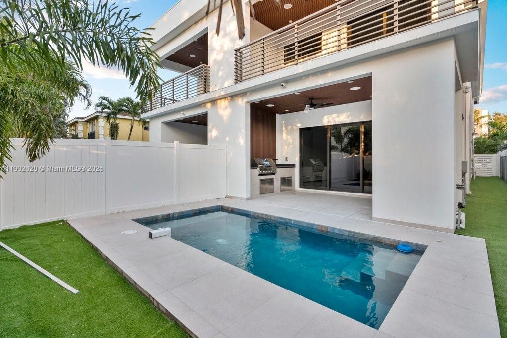 LAKE RIDGE - Residential