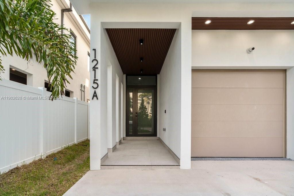 LAKE RIDGE - Residential