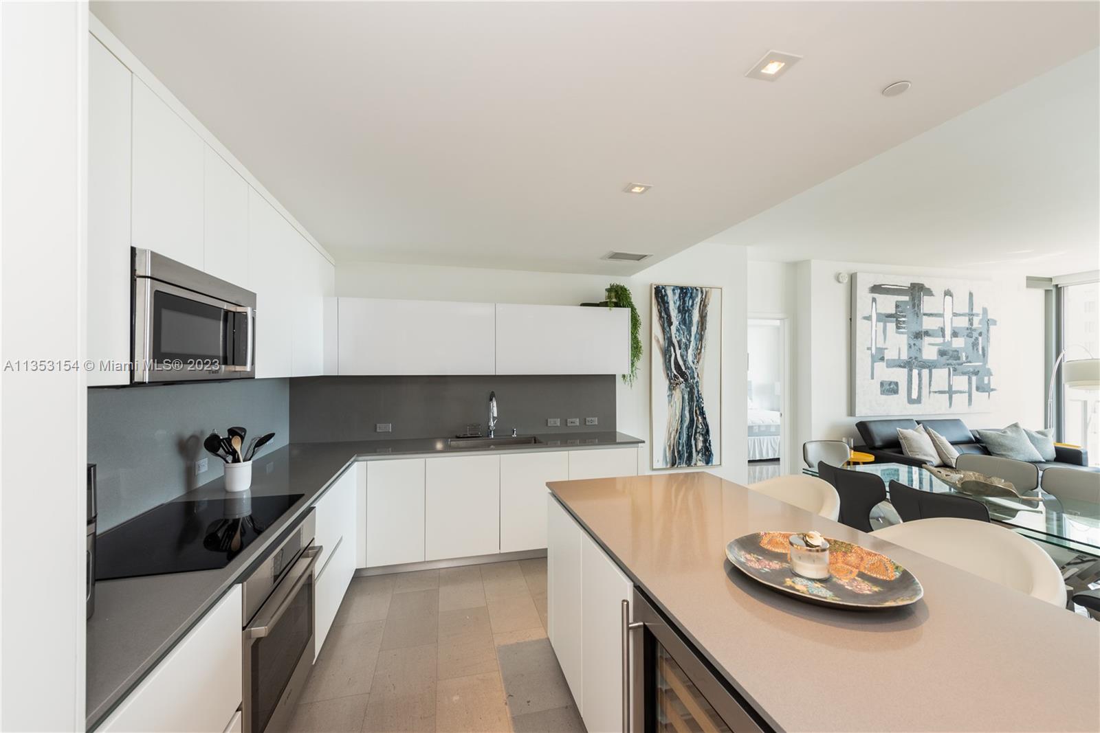 REACH AT BRICKELL CITY - Residential Lease