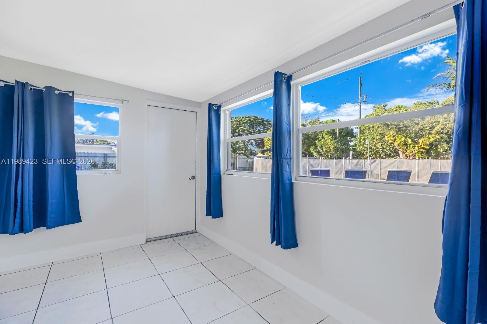 MIAMI GARDENS ESTATES SEC - Residential