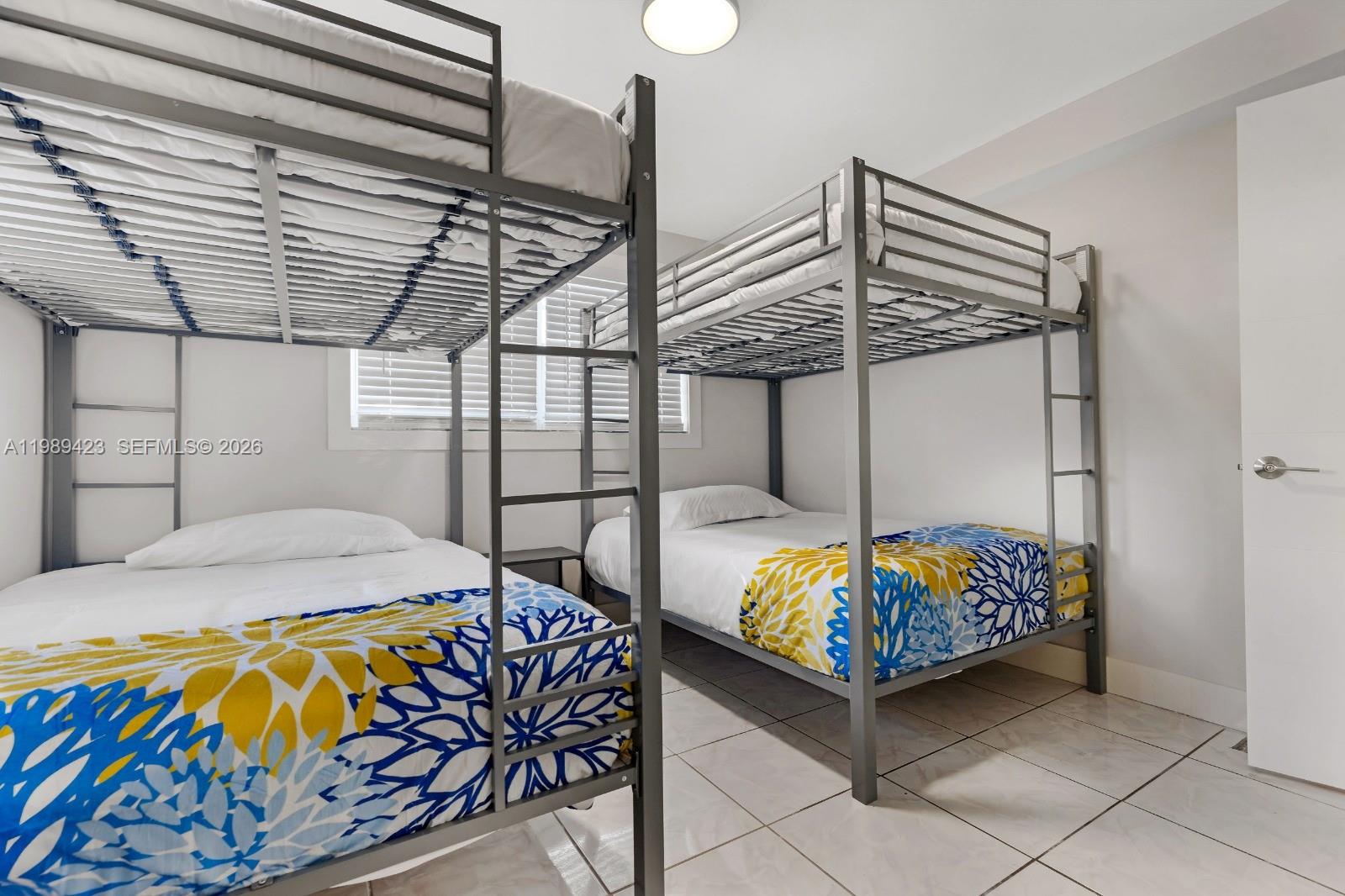 MIAMI GARDENS ESTATES SEC - Residential