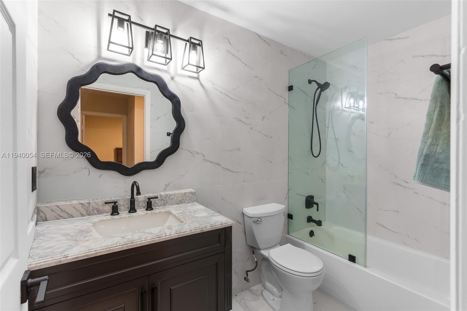 CORAL CREEK - Residential