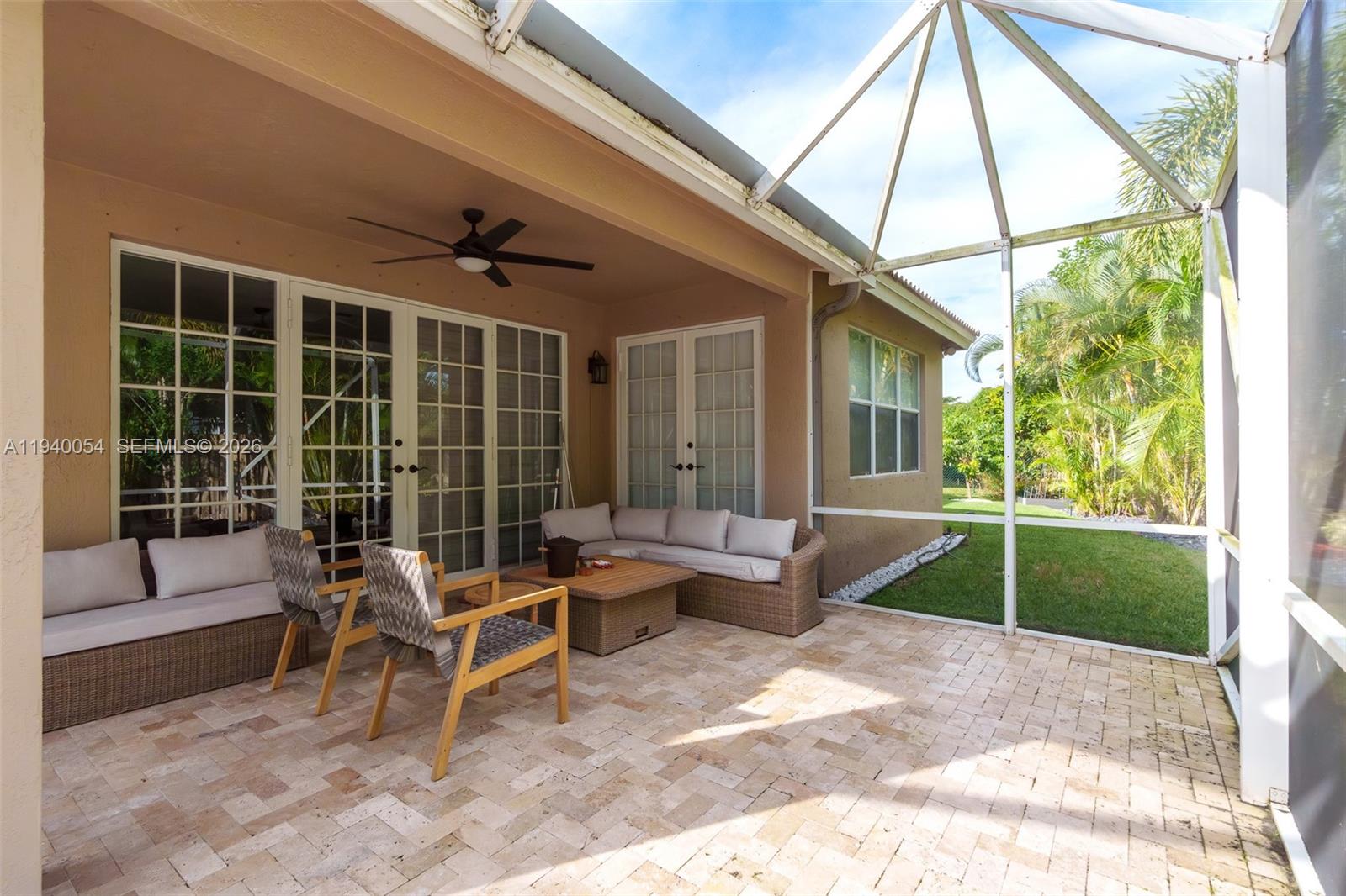 CORAL CREEK - Residential