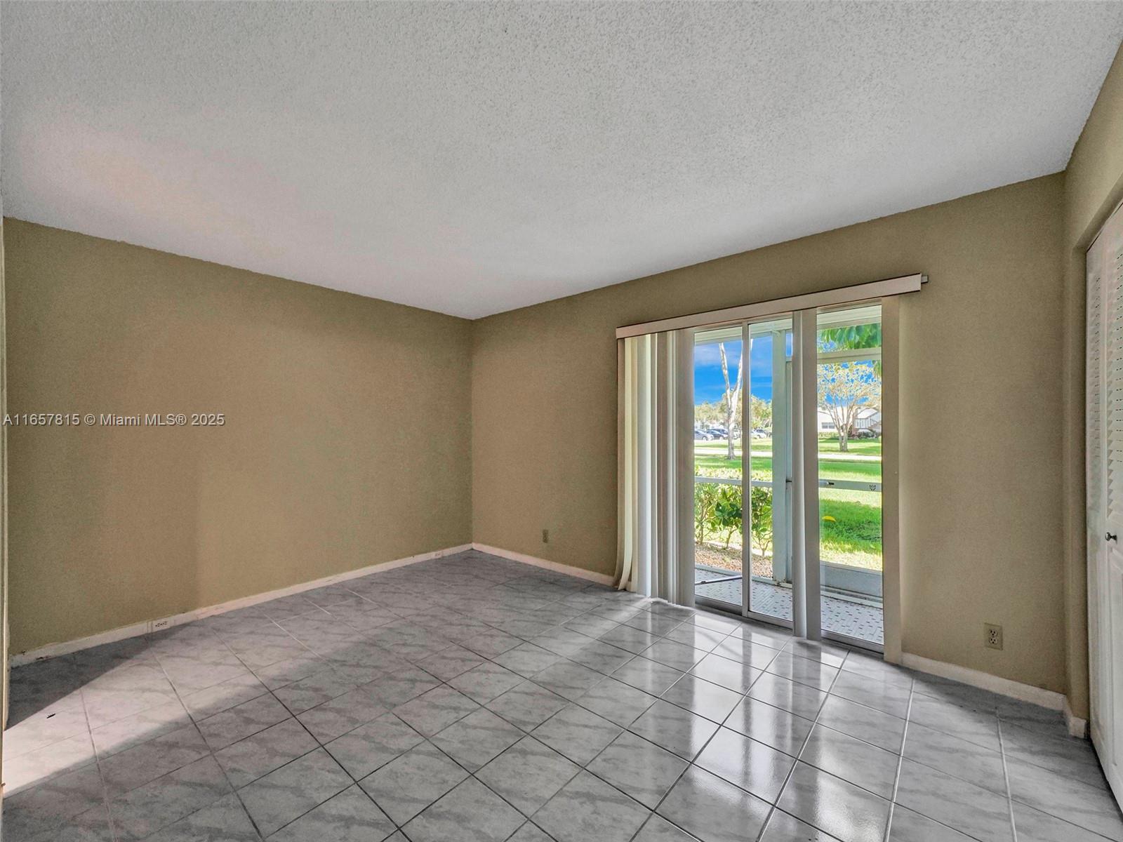 MANSFIELD AT CENTURY VILL - Residential