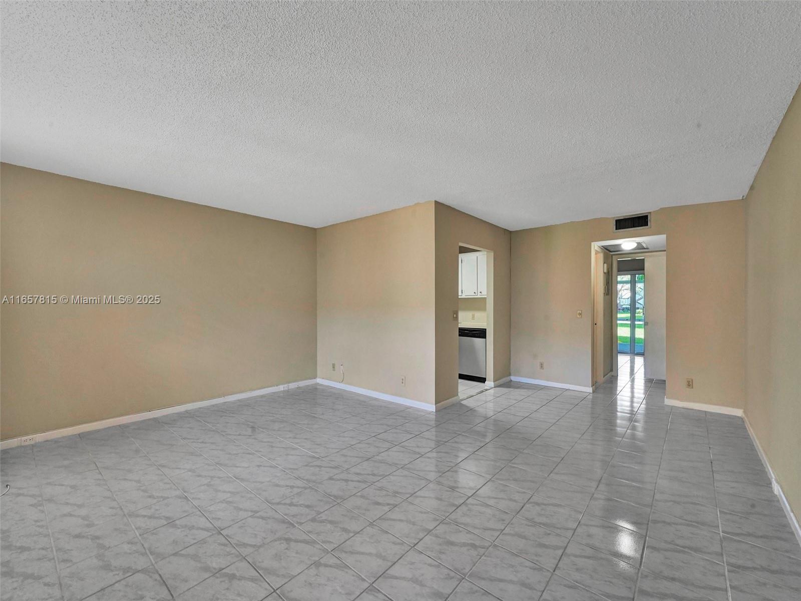 MANSFIELD AT CENTURY VILL - Residential