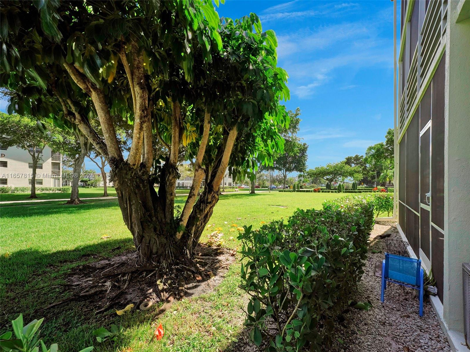 MANSFIELD AT CENTURY VILL - Residential