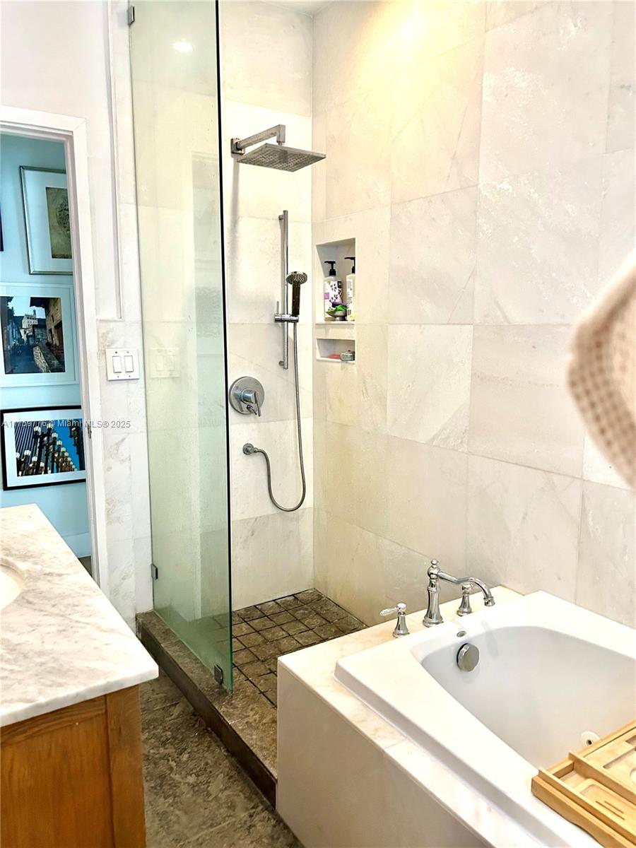 BEACH VIEW ADDN - Residential