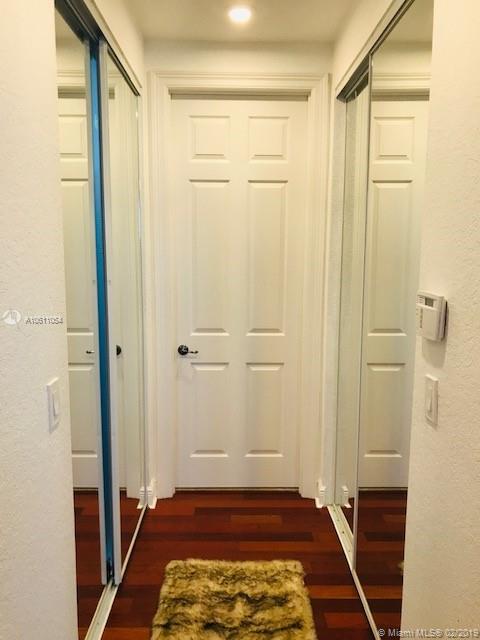 SUNSET LAKES PLAT THREE - Residential