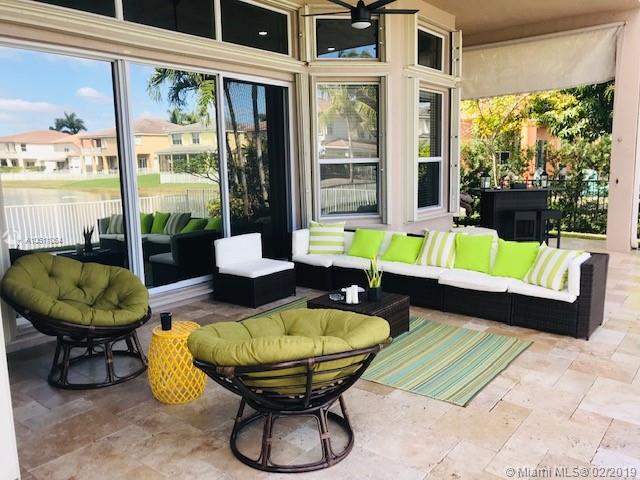 SUNSET LAKES PLAT THREE - Residential