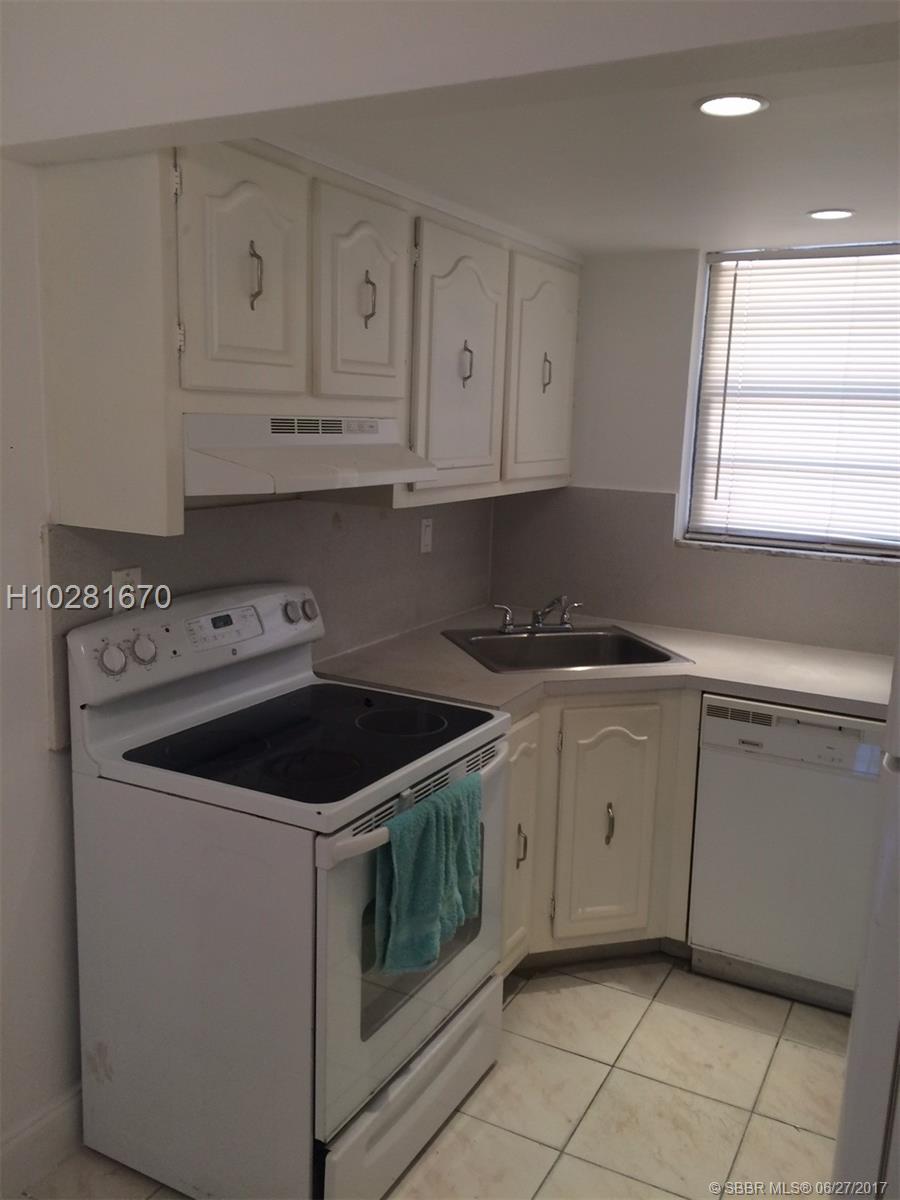 Moonraker - Residential Lease