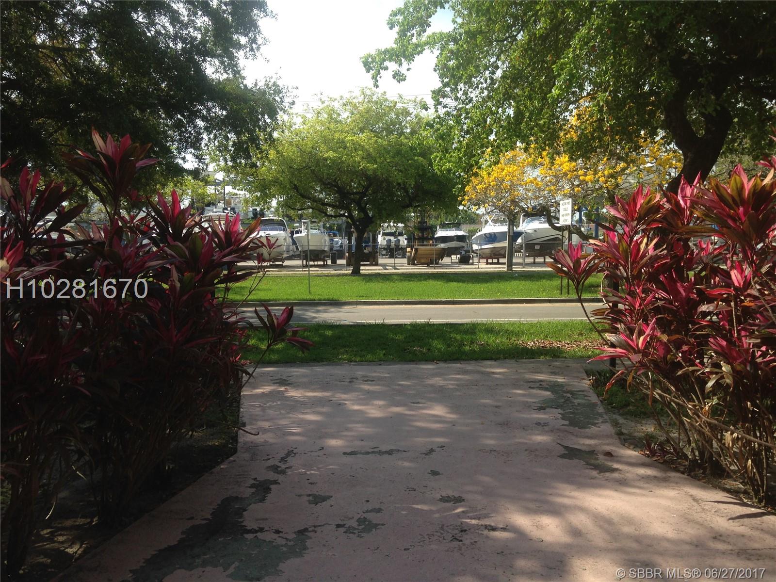 Moonraker - Residential Lease