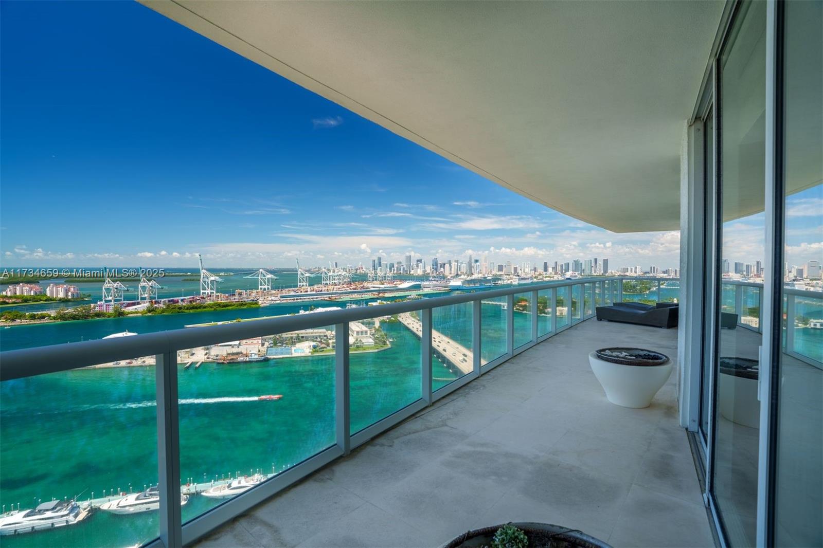 ICON CONDO - Residential Lease