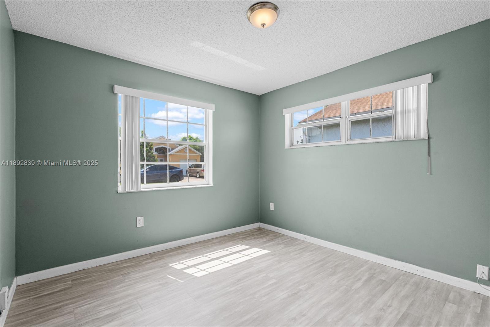 MEADOWS OF MIRAMAR - Residential