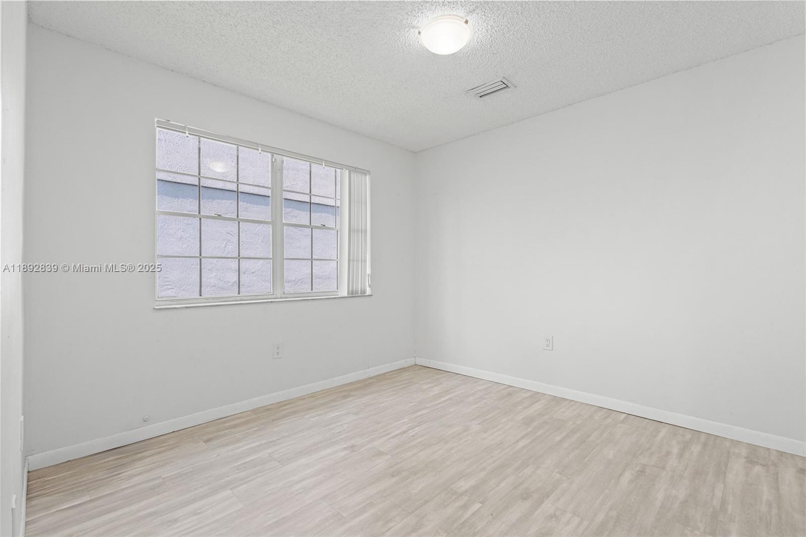 MEADOWS OF MIRAMAR - Residential