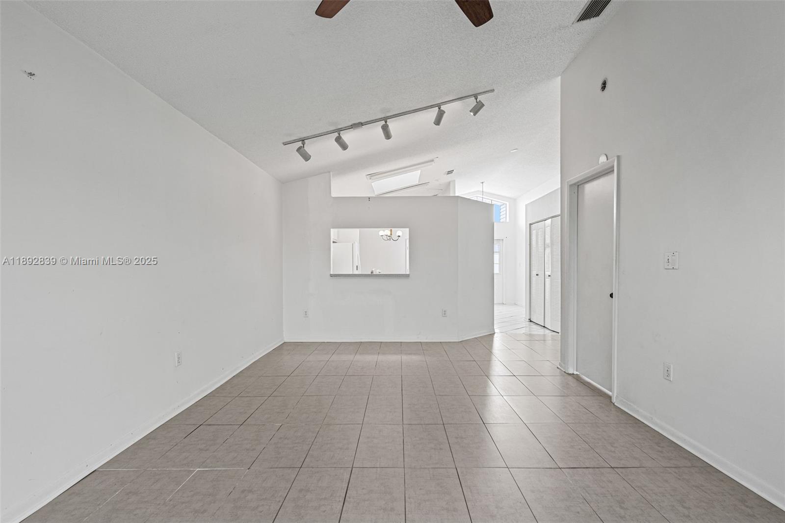 MEADOWS OF MIRAMAR - Residential