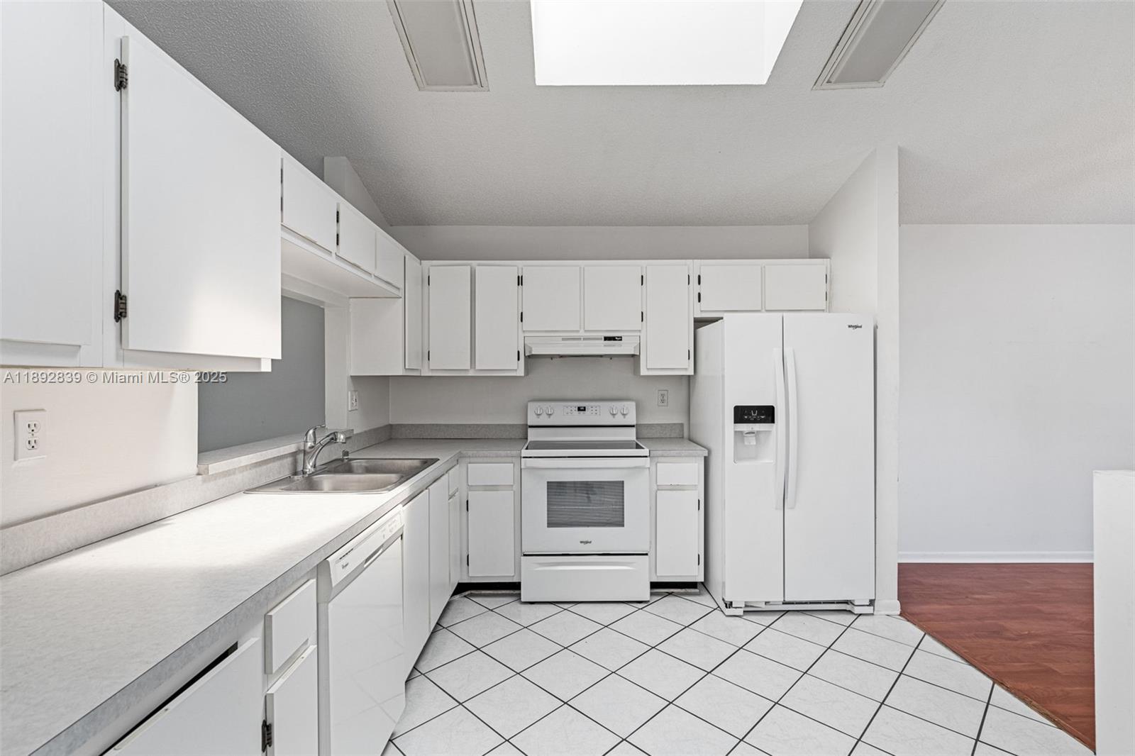 View photos, virtual tours, details... 9917 W Elm Ln