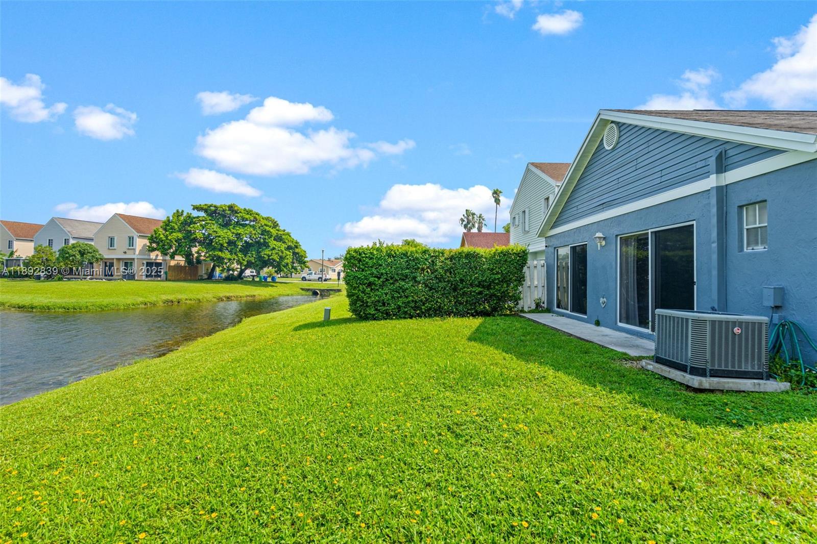 MEADOWS OF MIRAMAR - Residential
