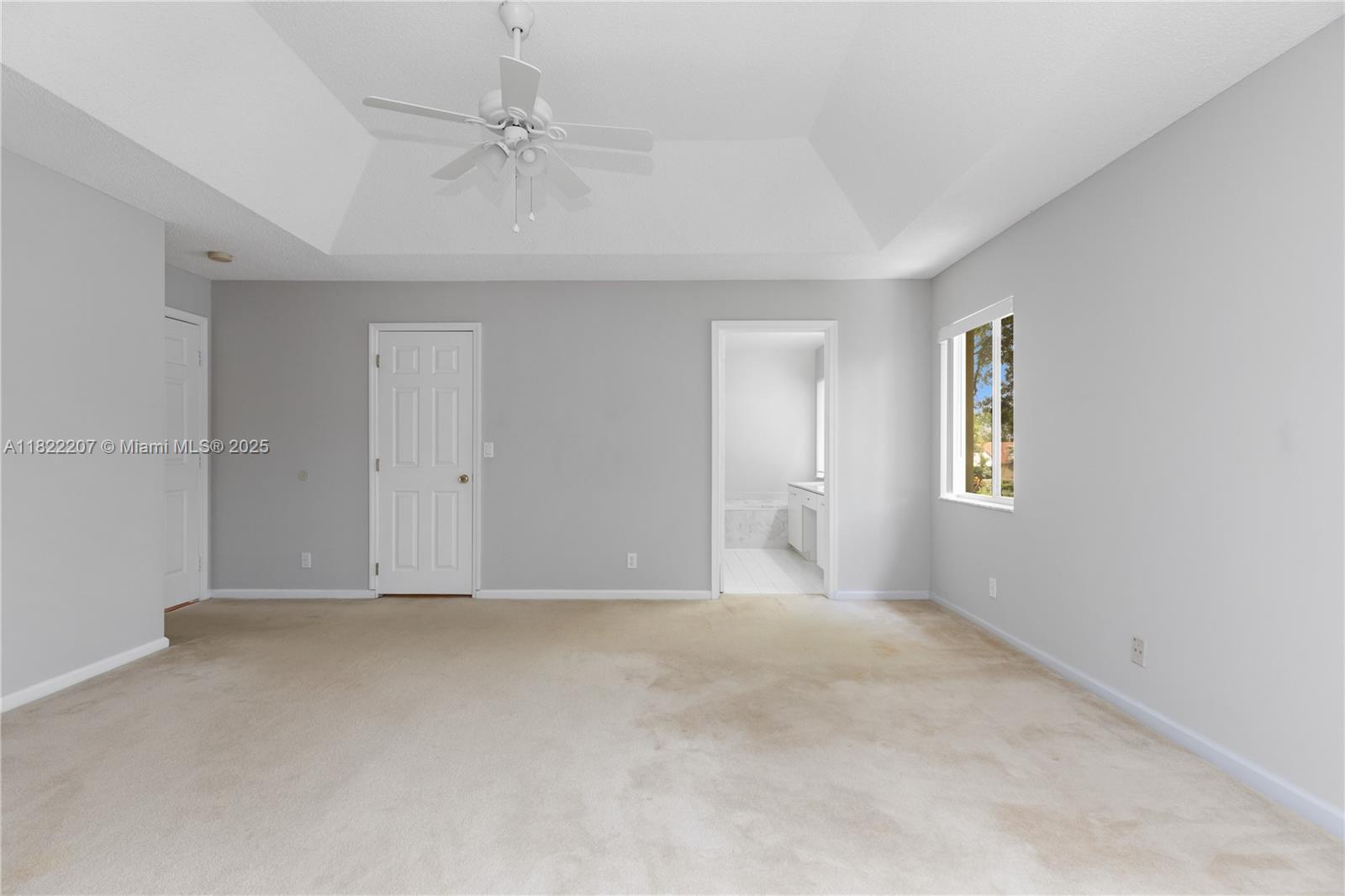 REGENCY LAKES AT COCONUT - Residential