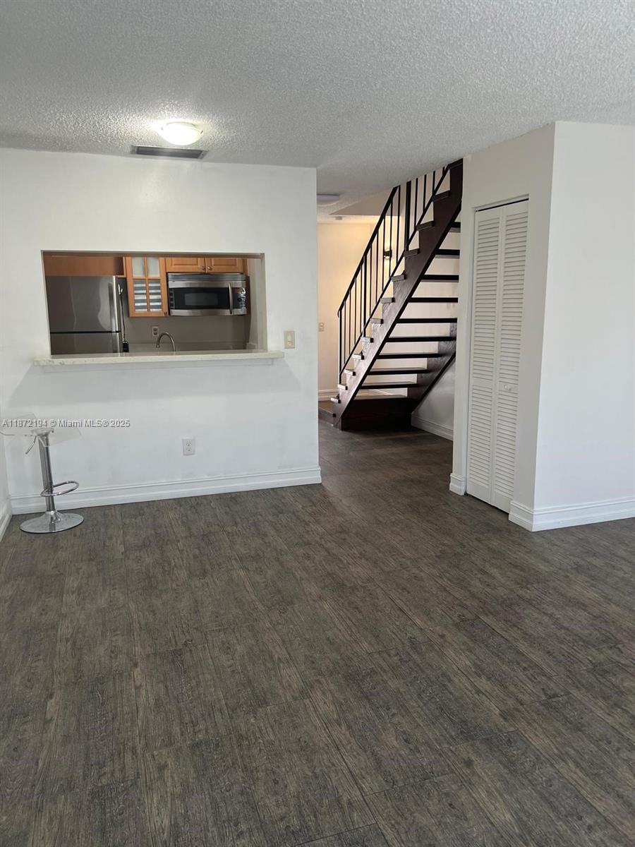 ANTILLA PLAZA CONDO - Residential Lease