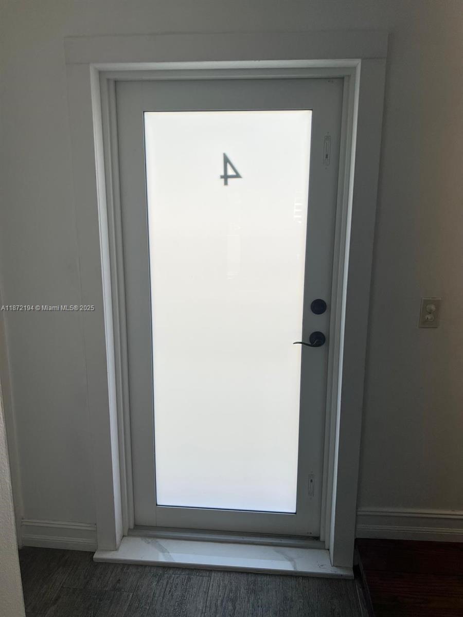 ANTILLA PLAZA CONDO - Residential Lease