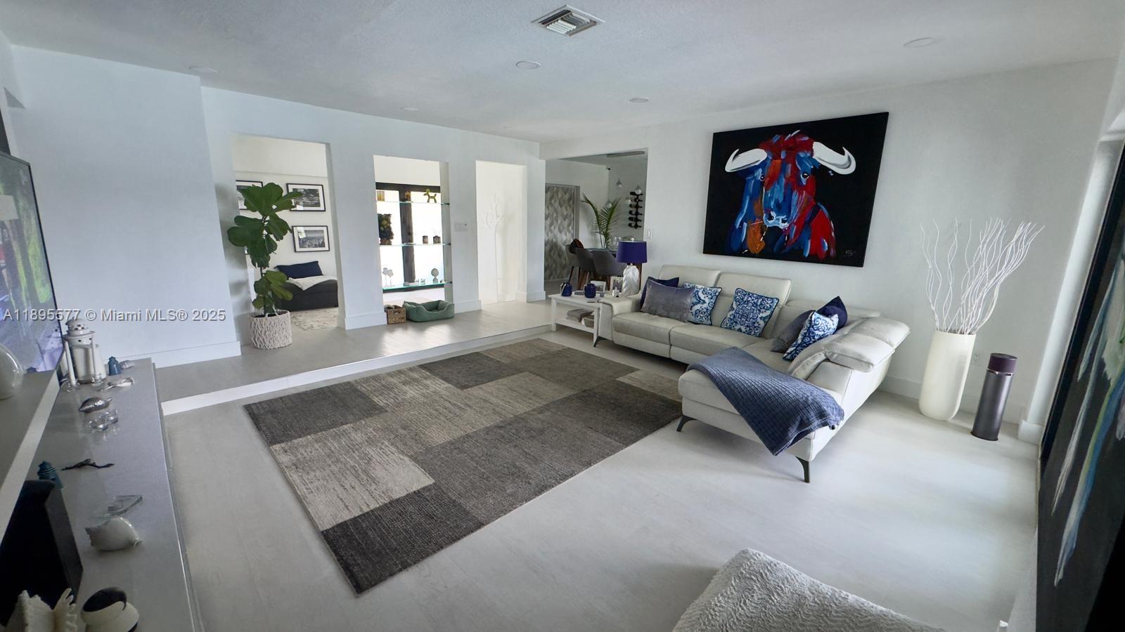 MIRAMAR ISLES SEC 2 - Residential