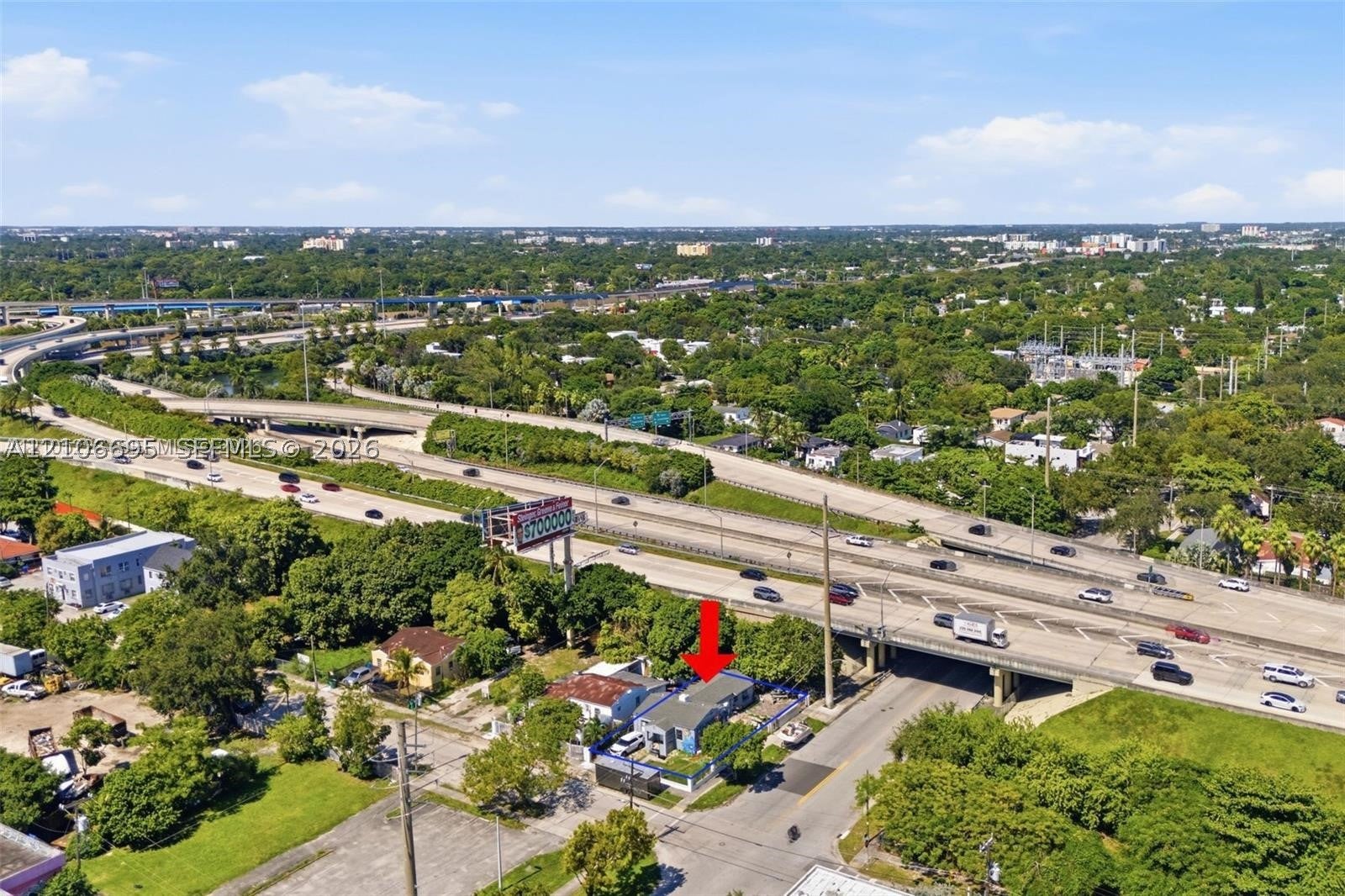 301 NW 37th St