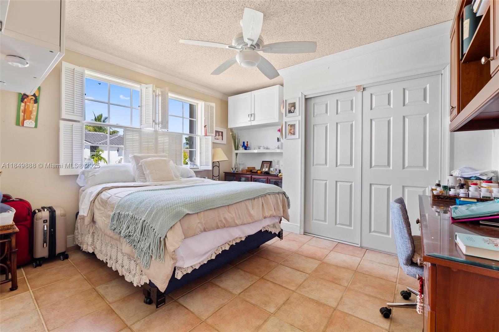 IMPERIAL GROUP - Residential