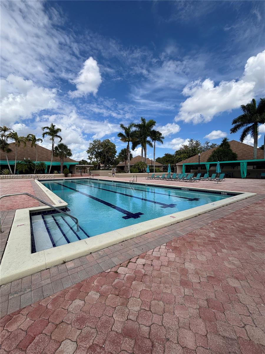 IMPERIAL GROUP - Residential