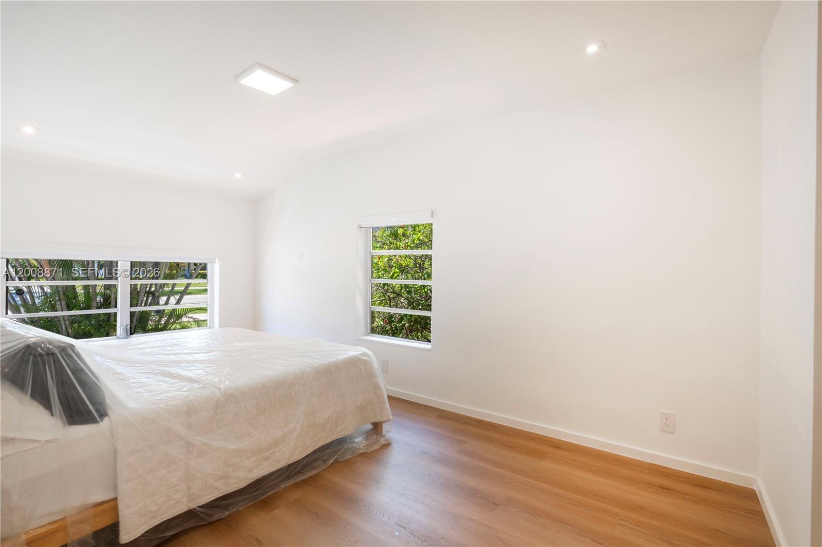 3021 Coconut Grove Dr 3021