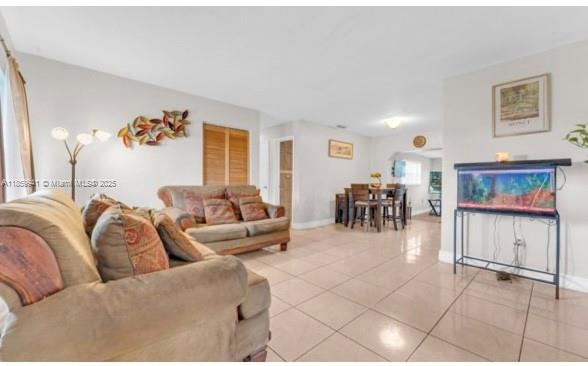 4TH ADDN TO STARLIGHT - Residential