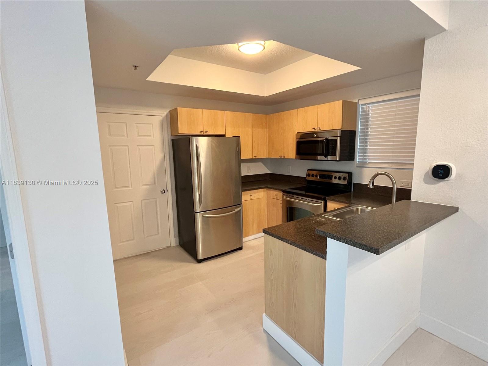 7516 NE 1st Ave 302