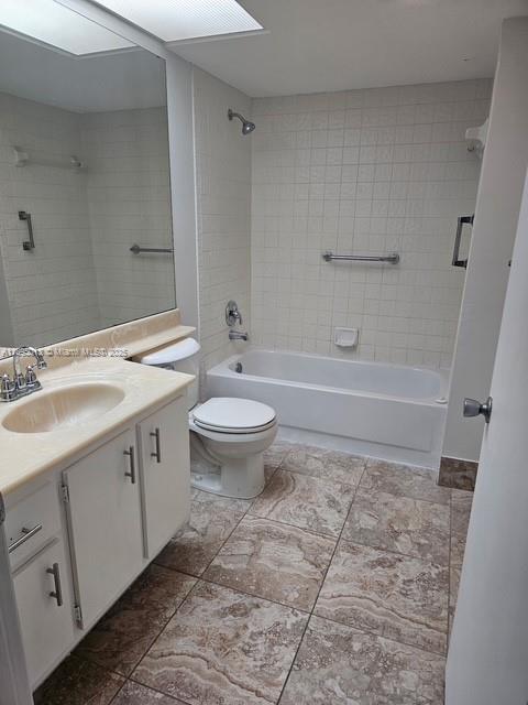 BUCKINGHAM AT CENTURY VIL - Residential Lease