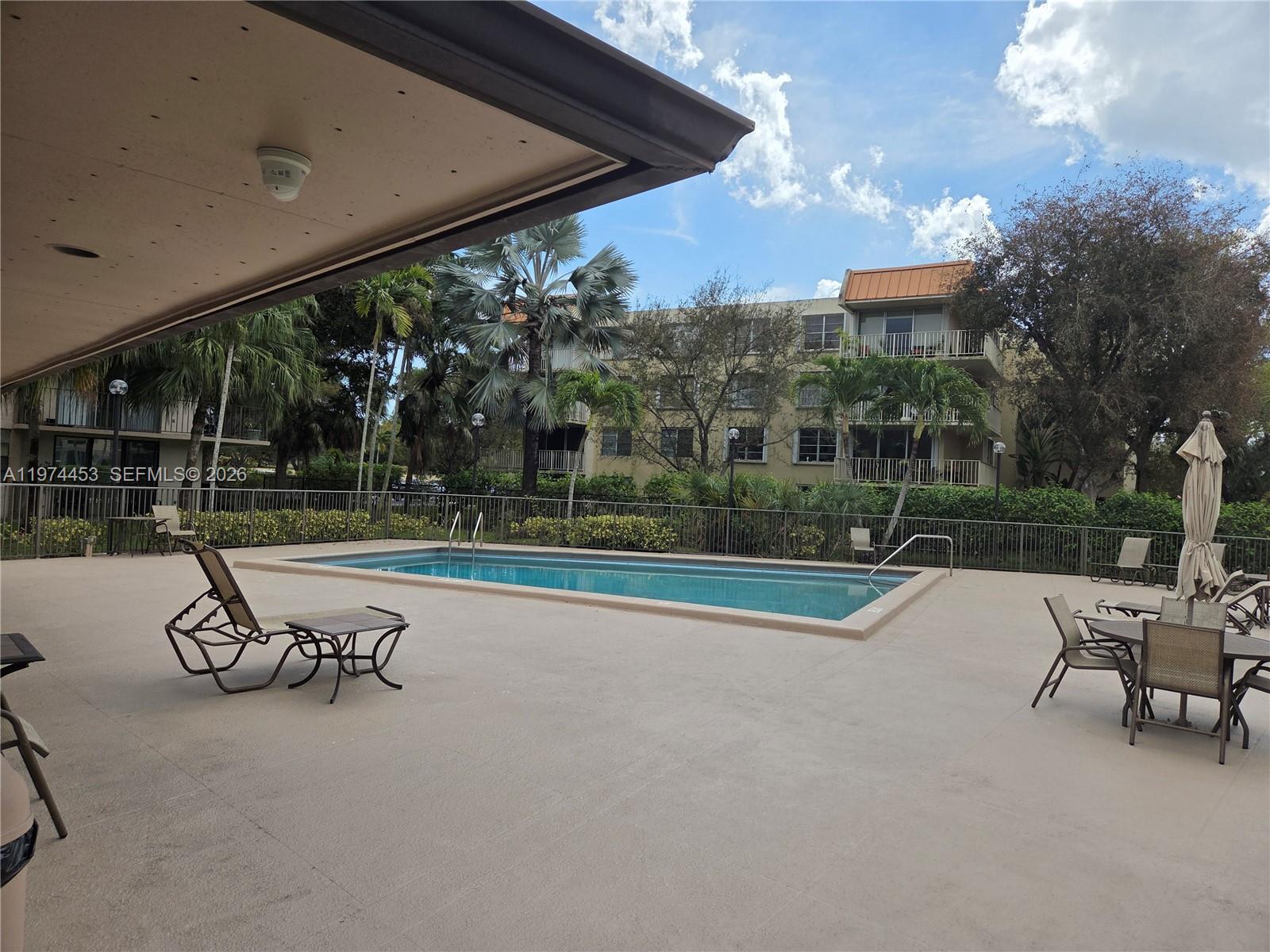 BRIARWINDS CONDO PH 1 - Residential Lease