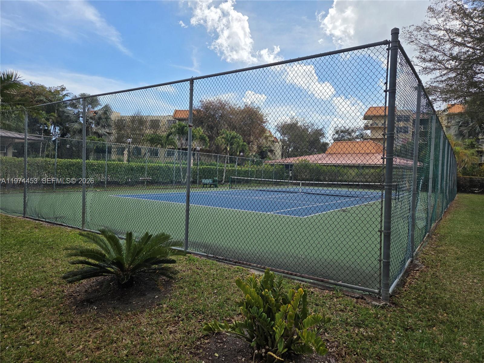 BRIARWINDS CONDO PH 1 - Residential Lease