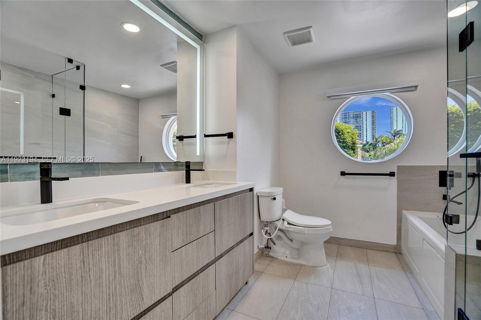 ISLAND WAY - Residential Lease