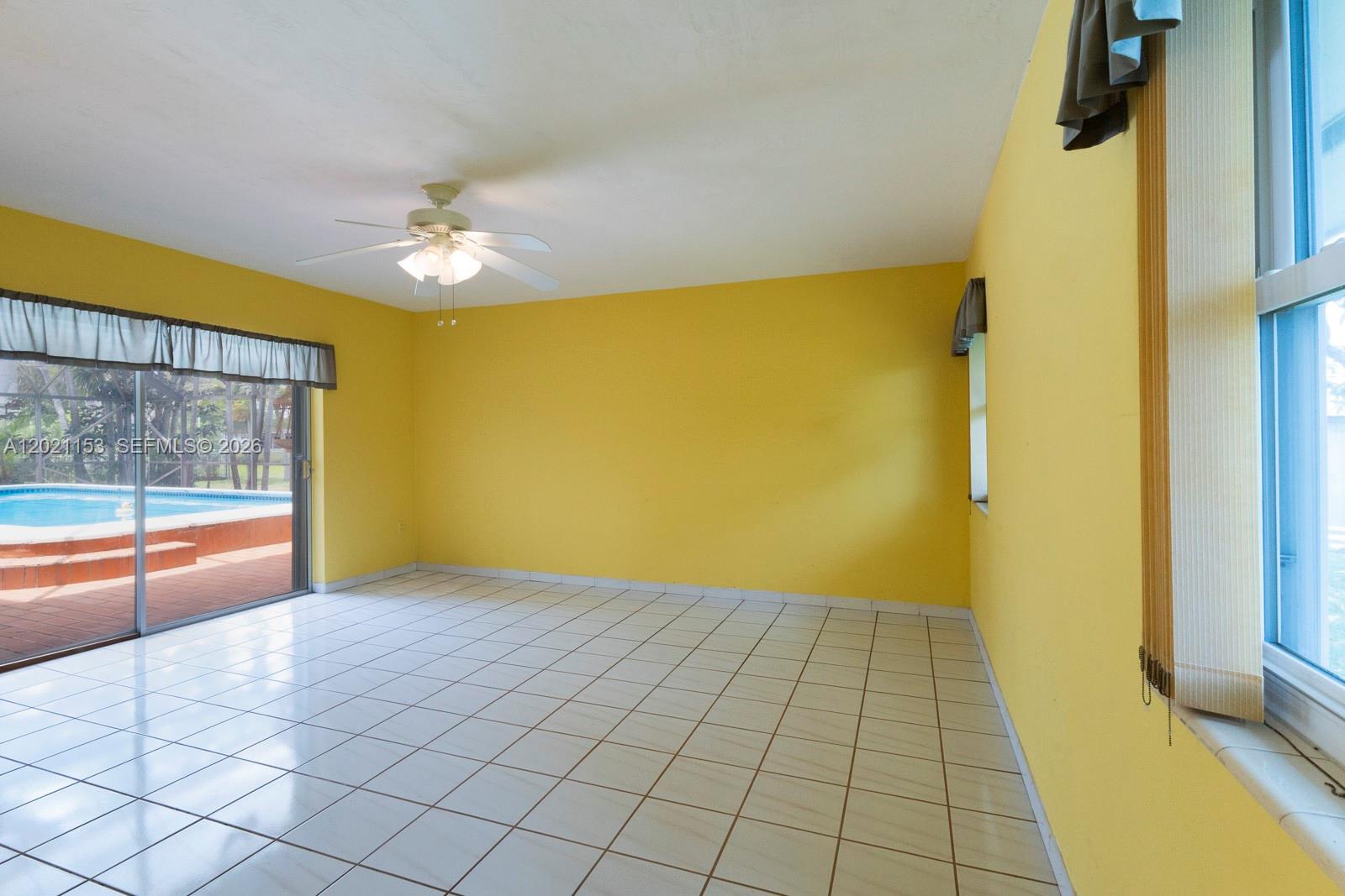 SNAPPER CREEK PARK UNIT N - Residential