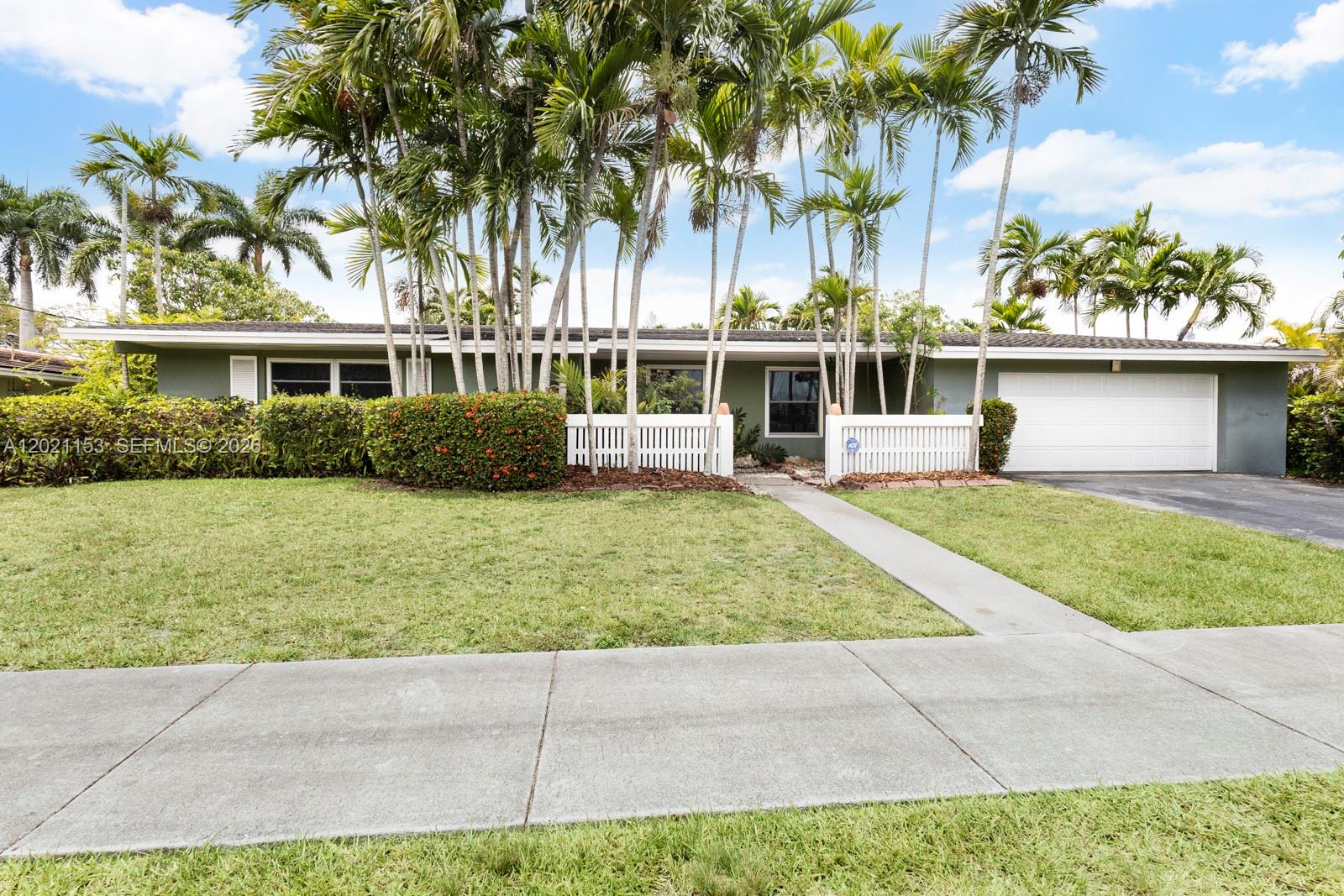 SNAPPER CREEK PARK UNIT N - Residential