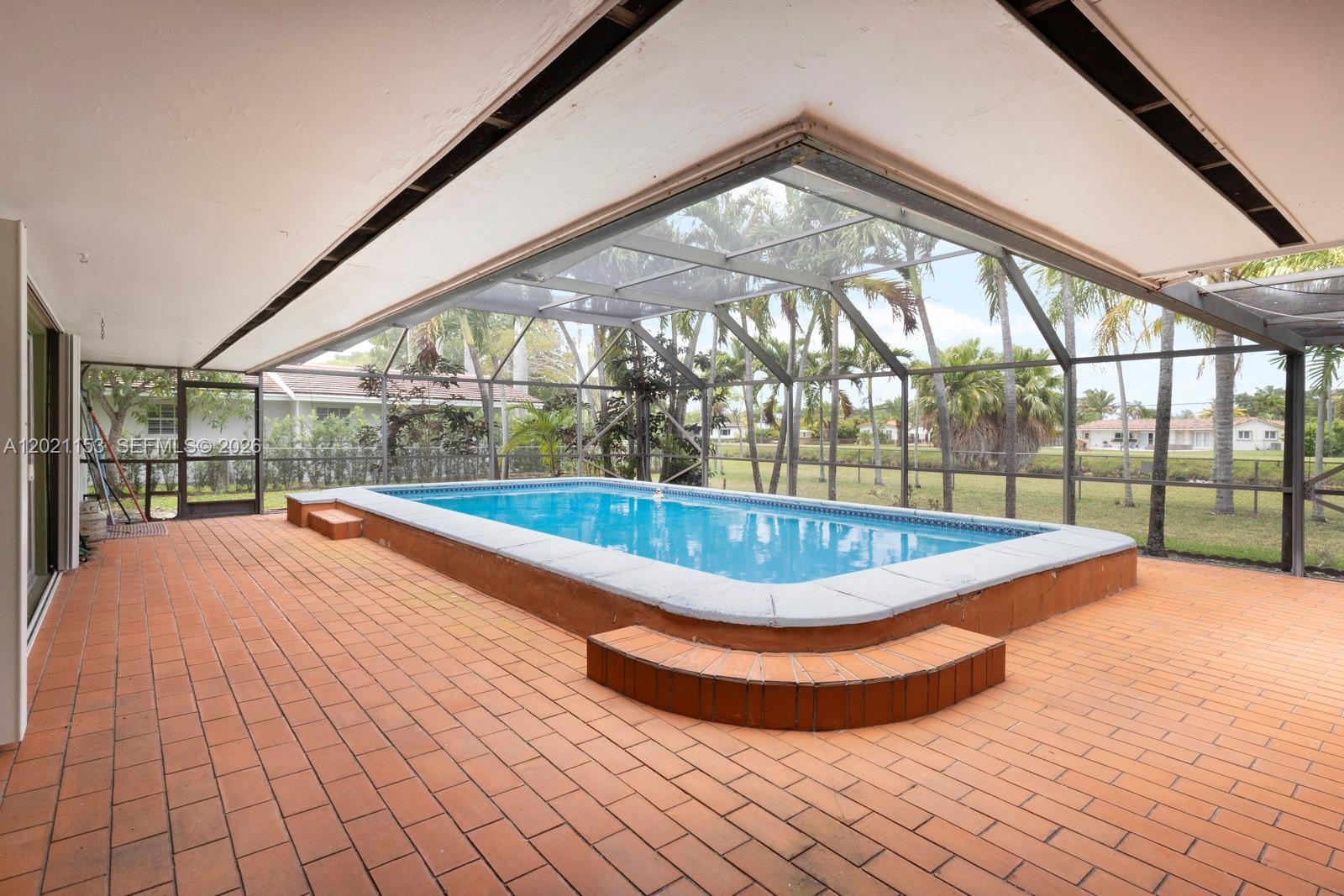 SNAPPER CREEK PARK UNIT N - Residential