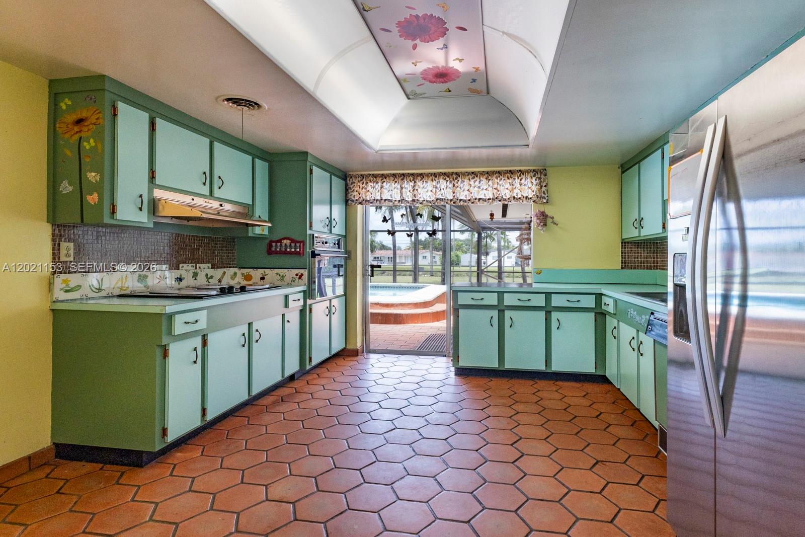 SNAPPER CREEK PARK UNIT N - Residential