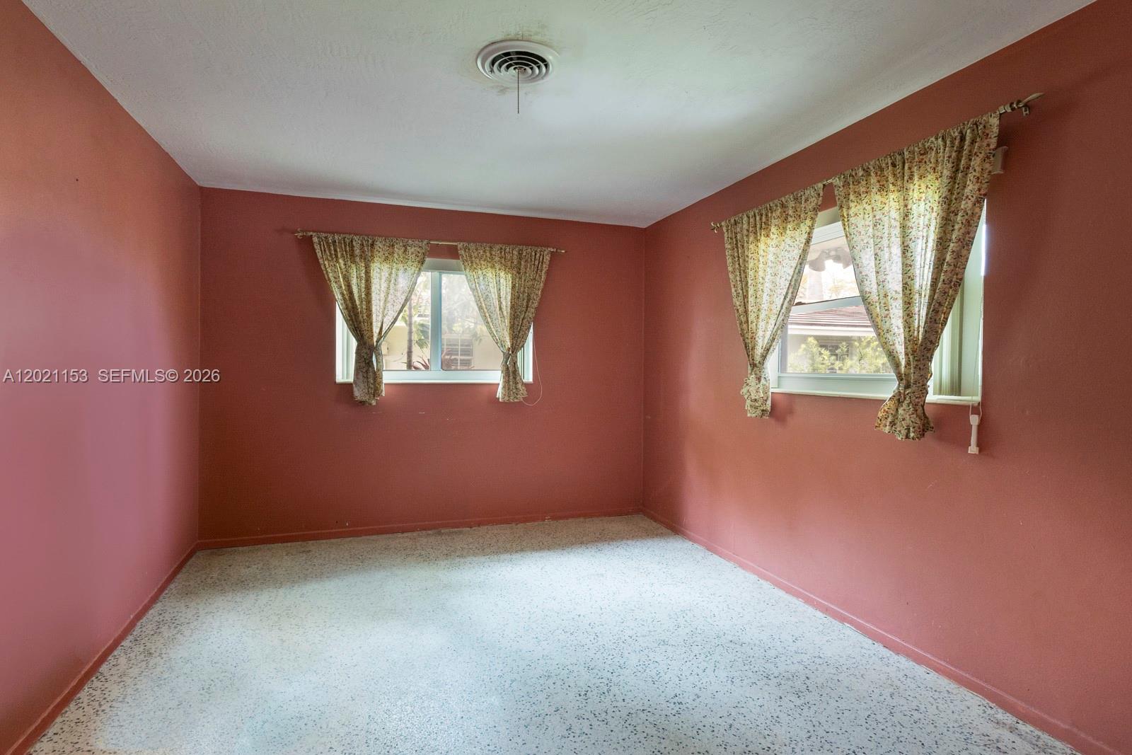 SNAPPER CREEK PARK UNIT N - Residential