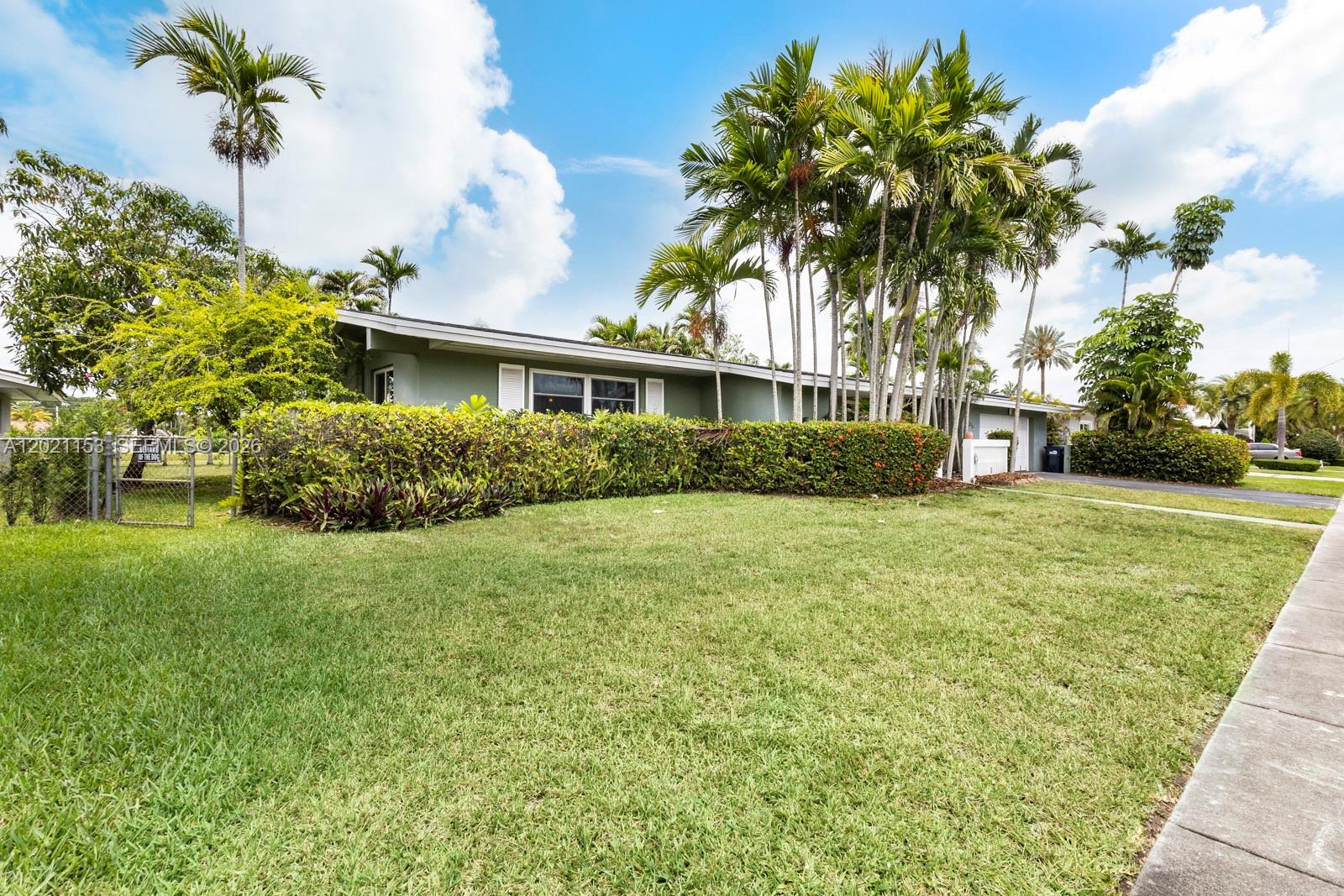 SNAPPER CREEK PARK UNIT N - Residential