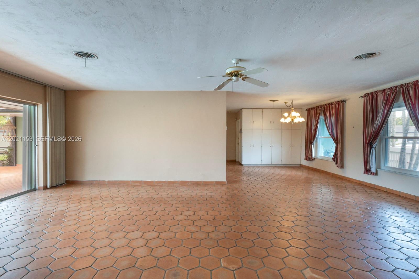 SNAPPER CREEK PARK UNIT N - Residential