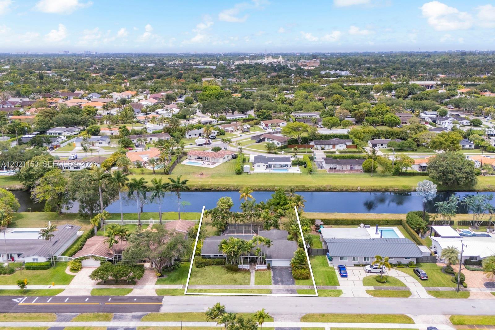 SNAPPER CREEK PARK UNIT N - Residential
