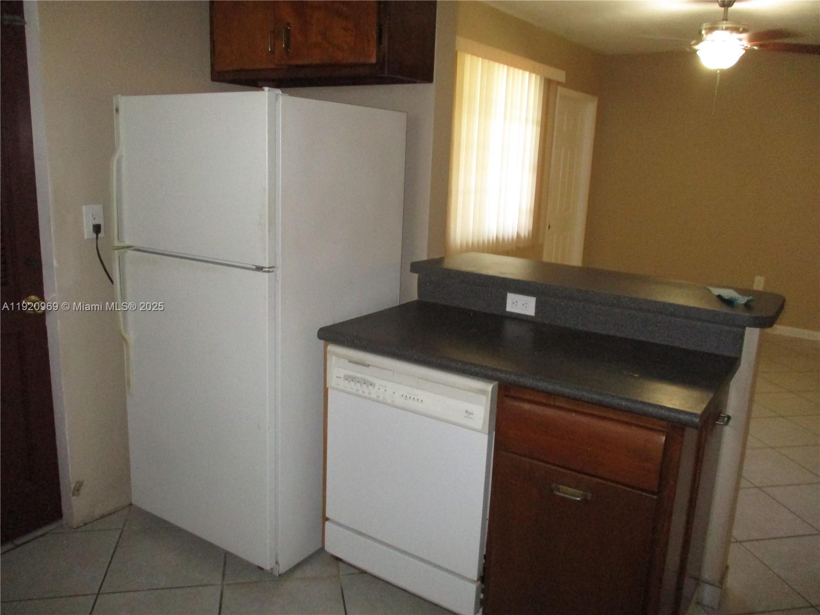 SOUTH CORAL HOMES SEC 1 - Residential