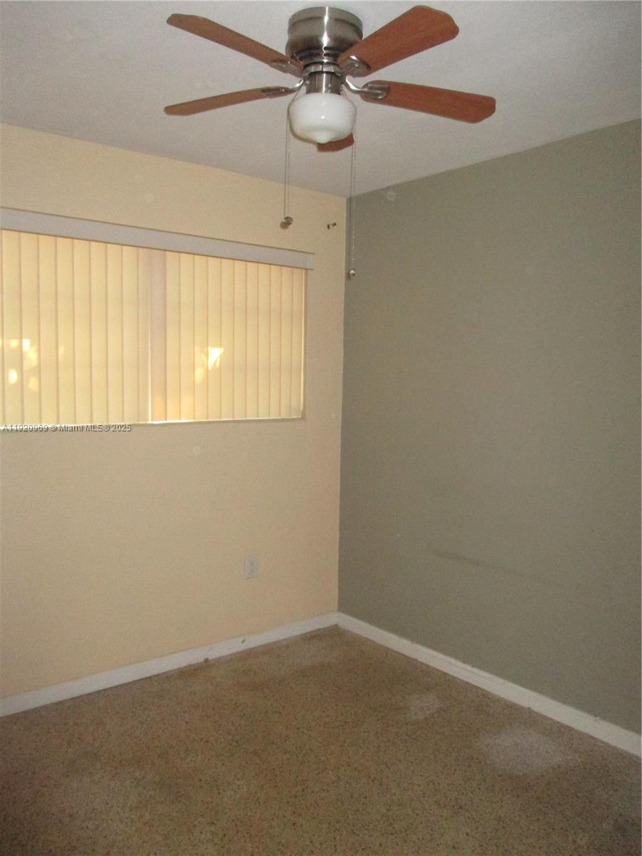 SOUTH CORAL HOMES SEC 1 - Residential