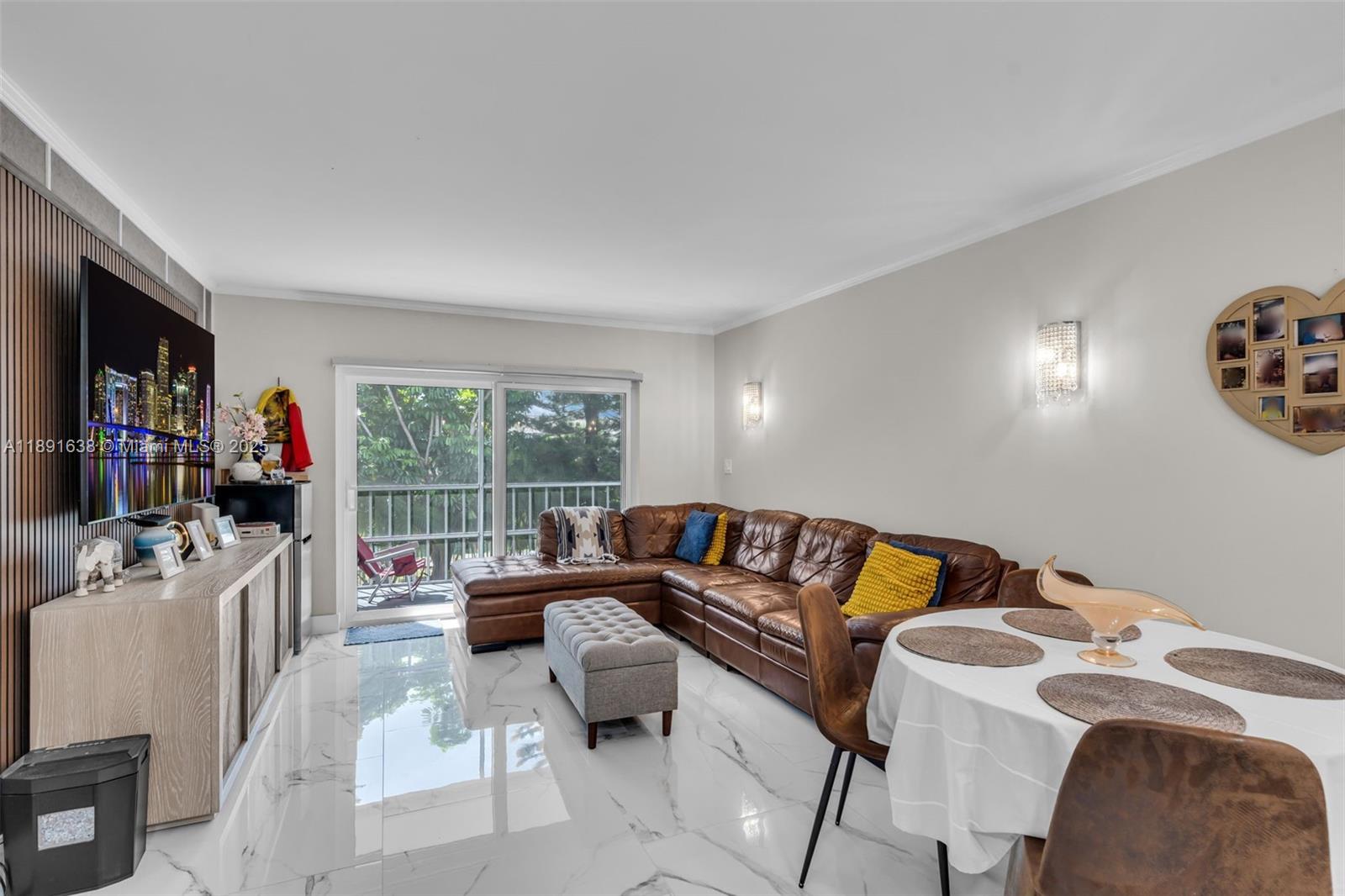 View photos, virtual tours, details... 1000 Hillcrest Ct 207